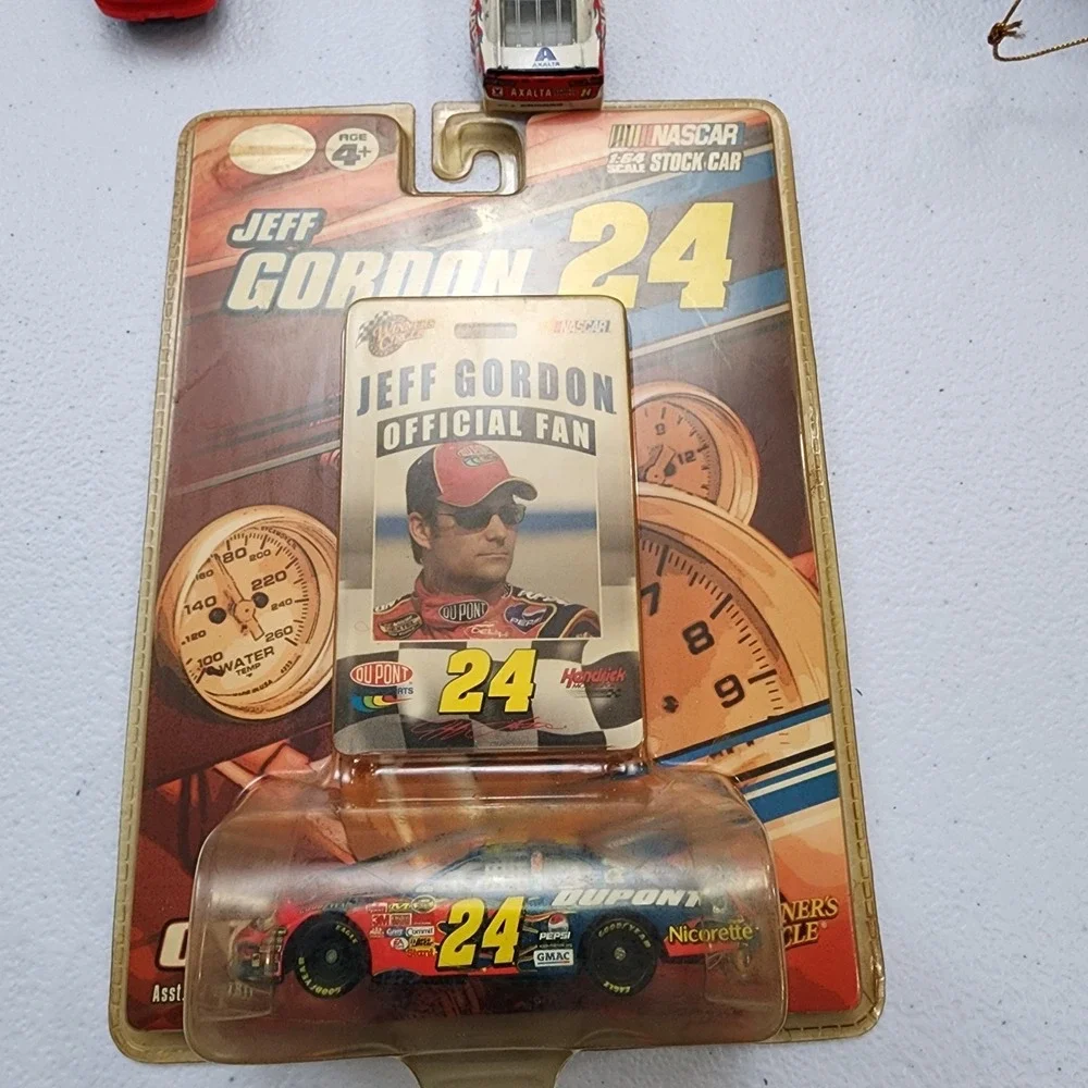 Jeff Gordon Car Lot/ With Ornament